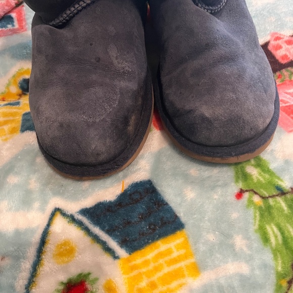 Navy UGG Bailey Bow Boots - Picture 4 of 7